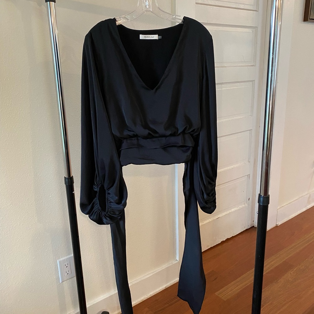 Mustard Seed Elegant Black Top